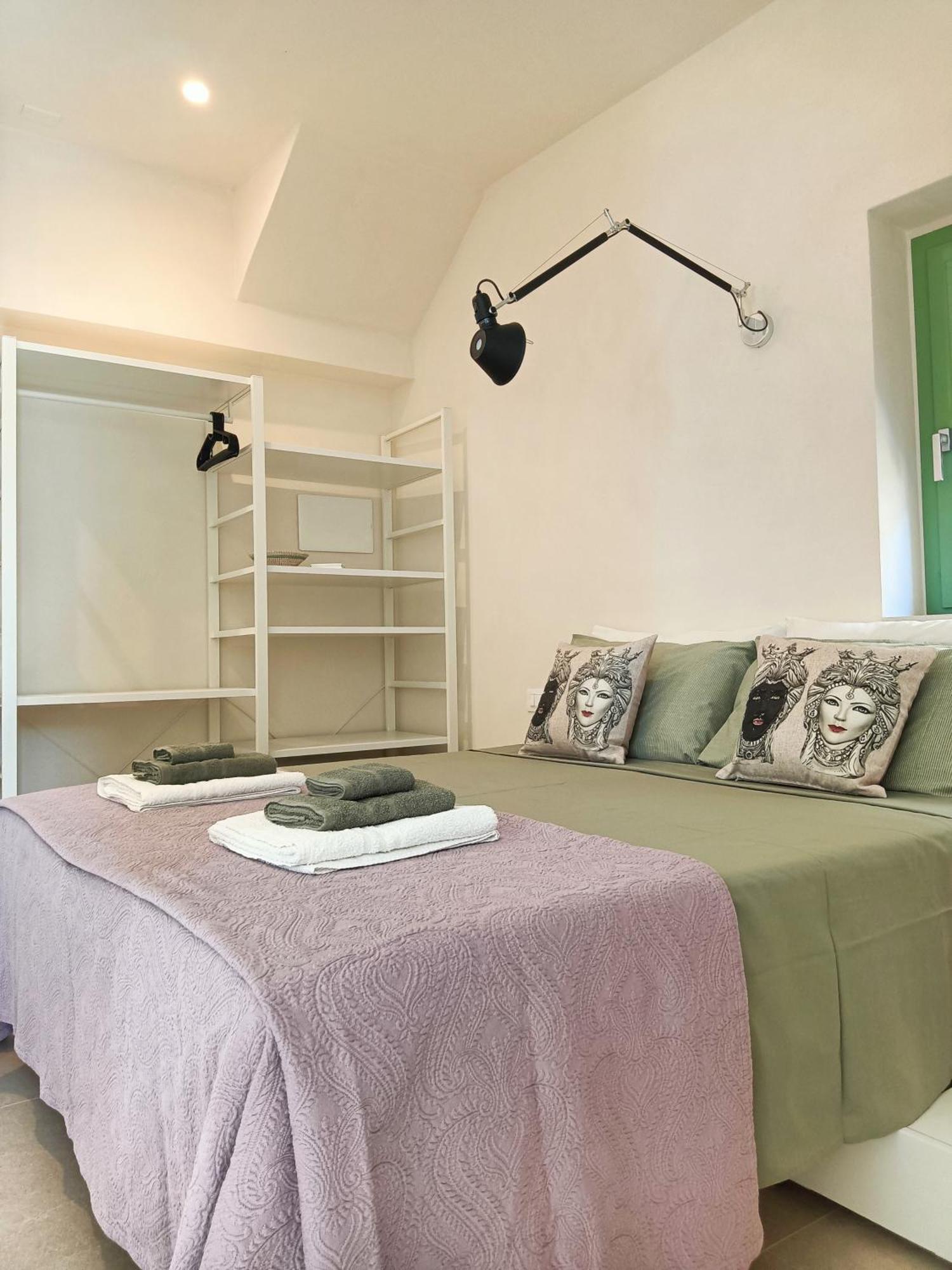 Acciana Rooms موديكا المظهر الخارجي الصورة